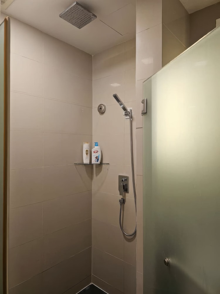 Dua Sentral Residential Apartments Tower