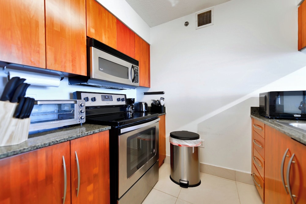 Chic Brickell Condos – Prime Location