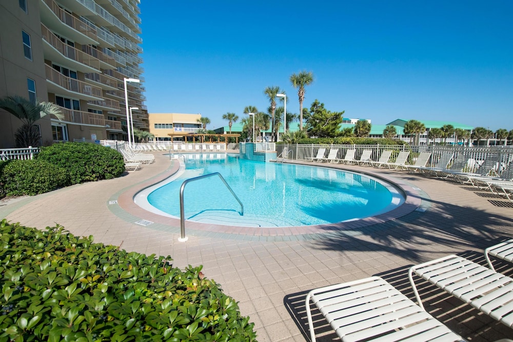 Pelican Beach Resort 1207