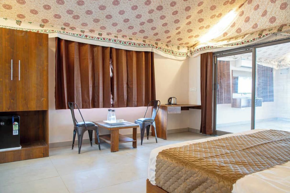 Stayguru Road to Heaven Resort