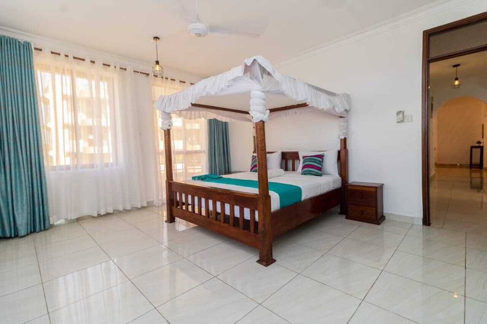 Lux Suites Nairobi Homes Apartment Nyali view 5
