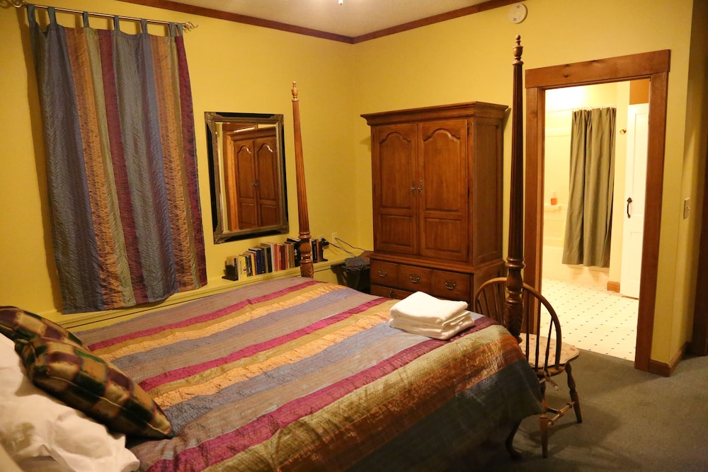 Plymouth Vacations - Salt Ash Inn - Property Image 46