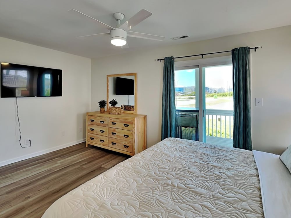 Sunset Retreat by Topsail Realty