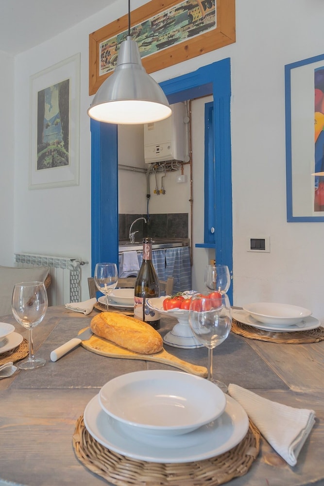 Deriva Apartment on Careno's Beach by Rent all Como