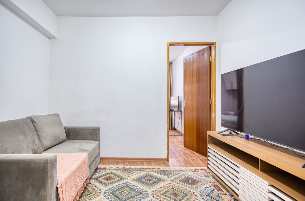Apartamento c Fechadura Eletr Nica a 200m do Metr