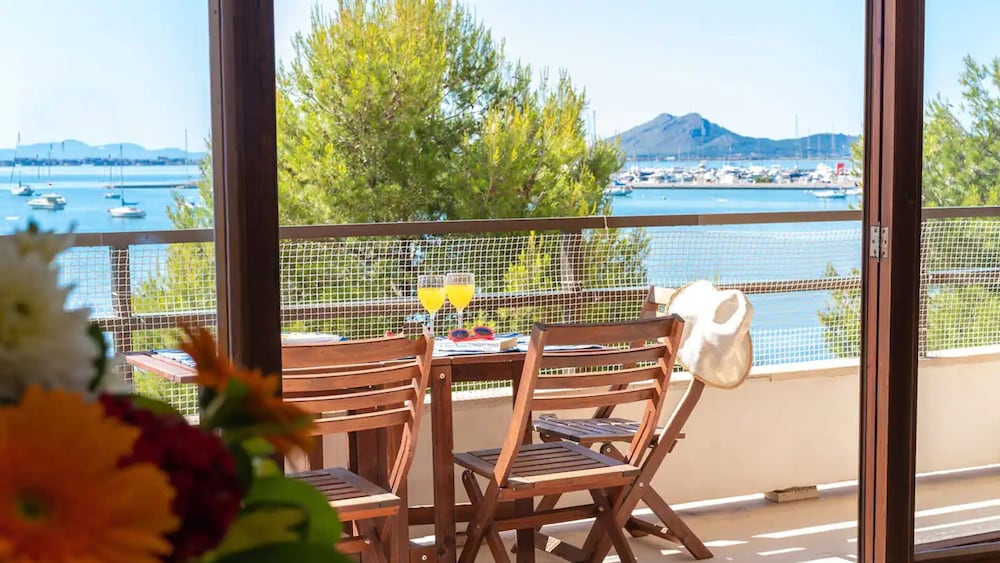 Apartment in Port de Pollenca by the Beach