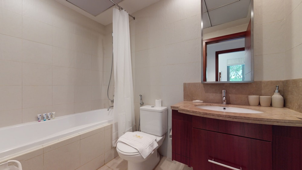 Lux BnB 3BDR Burj Khalifa & Pool Views
