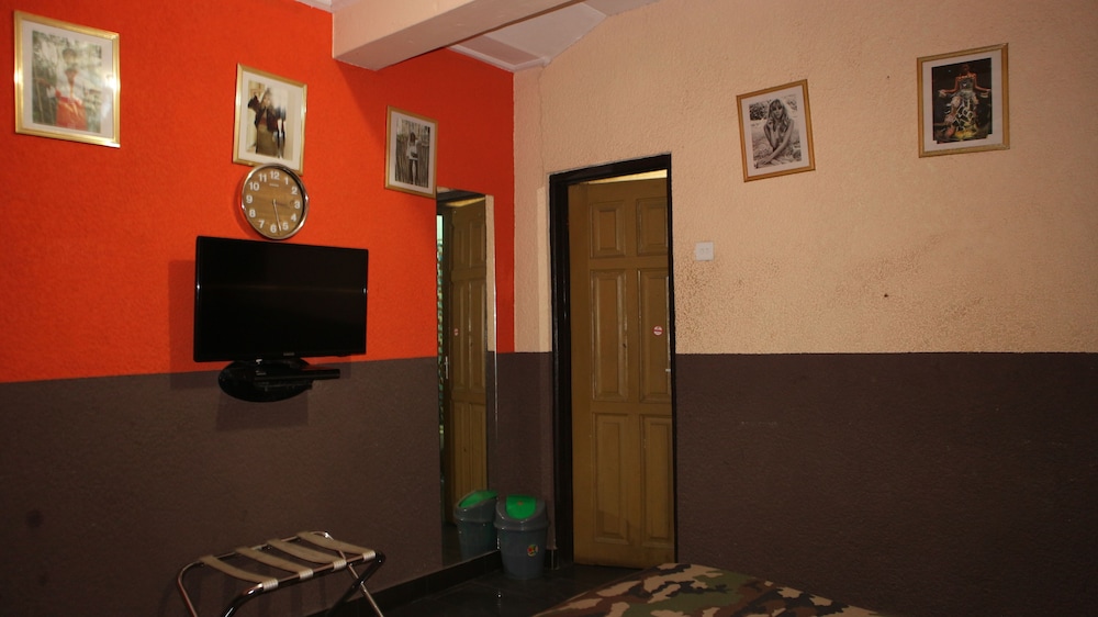 Photo 29