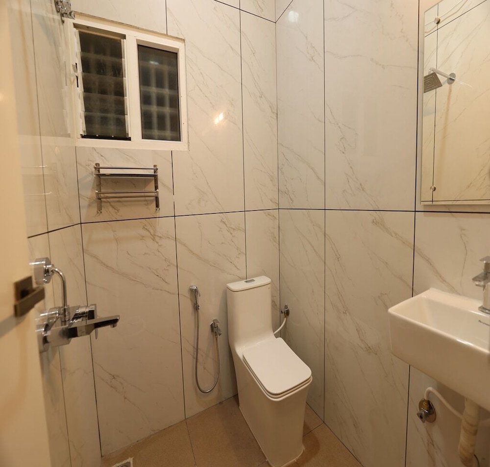 Olivette Suites