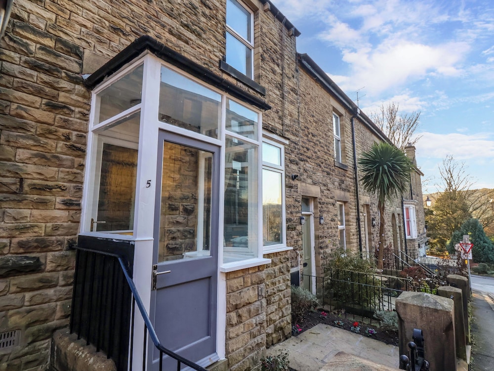 5 Hamilton Terrace