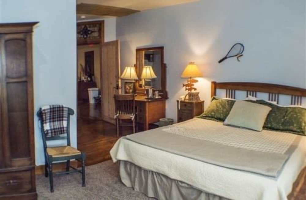 Lawrence Vacations - Circle S Ranch - Property Image 70