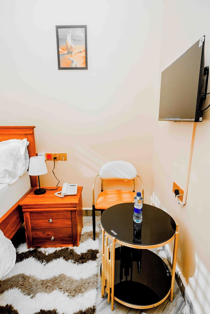 Joy Inn Hotel