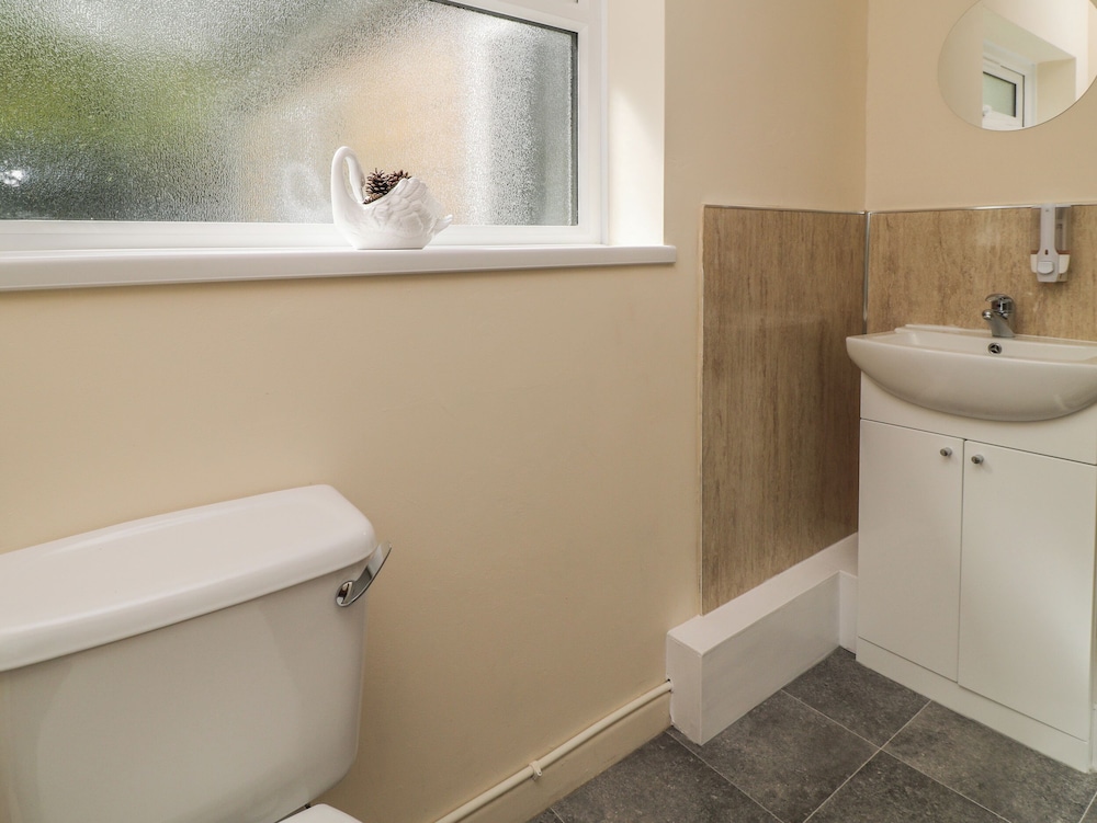 Broadlands Bungalow