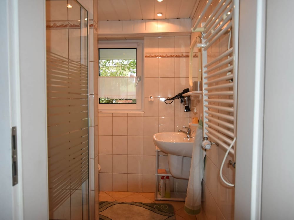 Schtsne Wohnung in Krtspelin in der Nhhe von Meer view 5