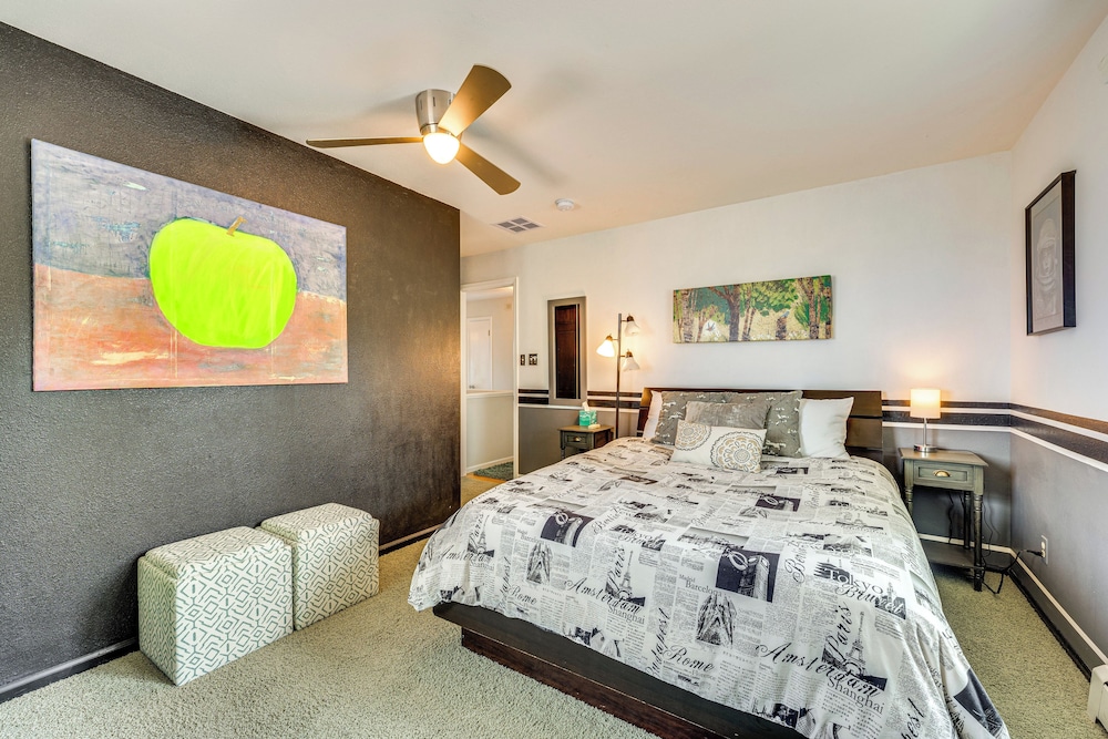 Mtn-view Home w/ Pickleball Court in Louisville!
