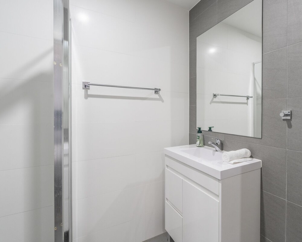 Kozyguru | Homebush West | 3 Bedroom Apt+Parking