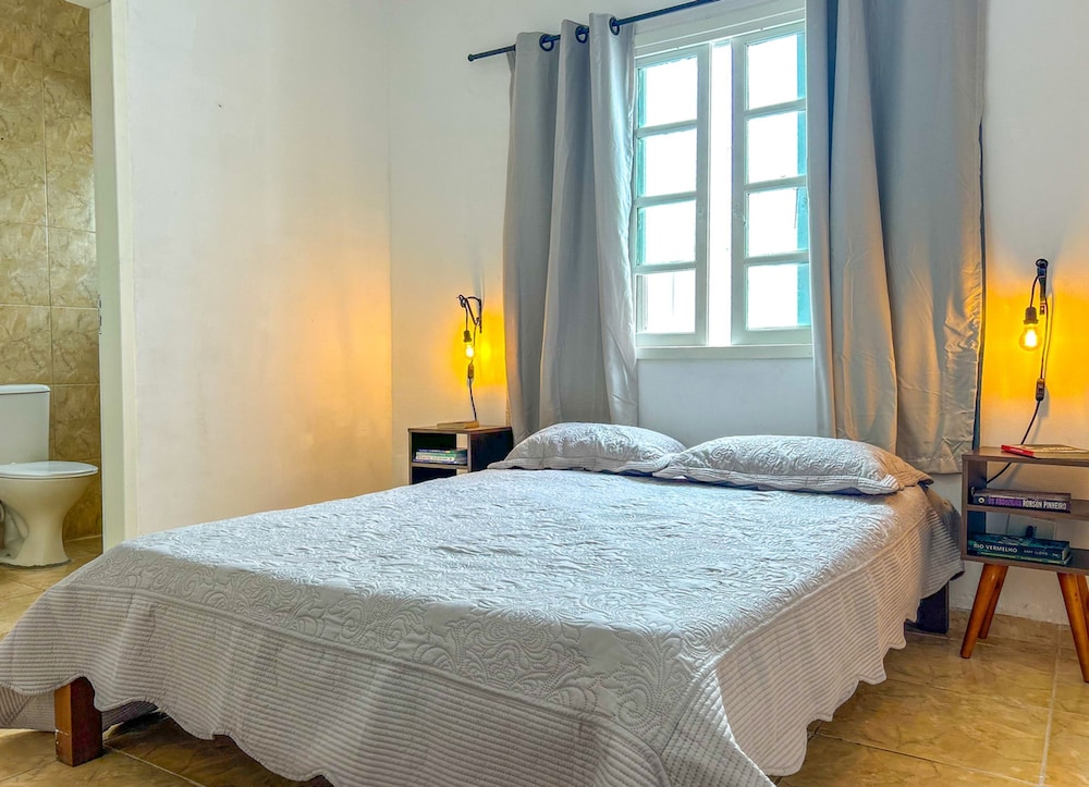 Tima Casa com Wifi pr Ximo a Praia em Itanha m SP
