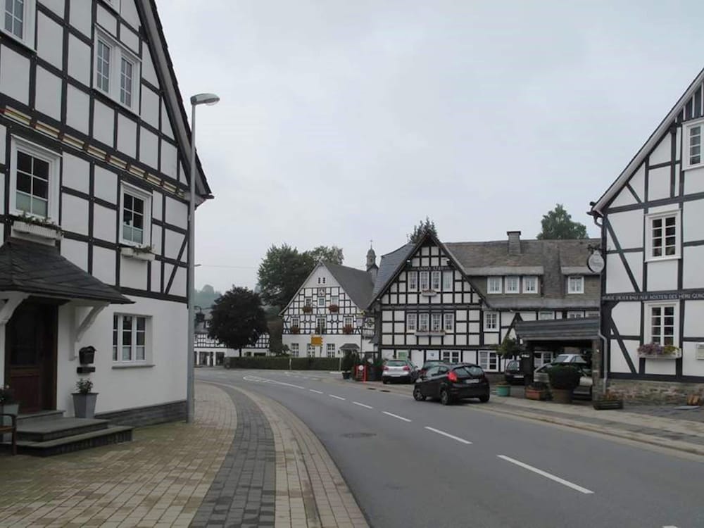 Apartment in Schmallenberg-oberkirchen With Terrace