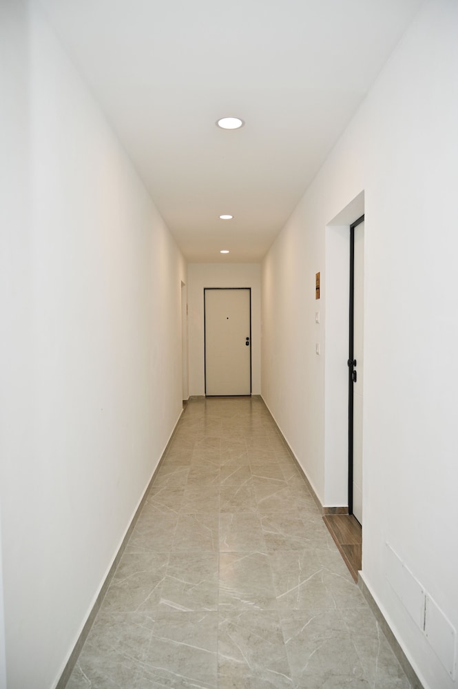Elite Apartments