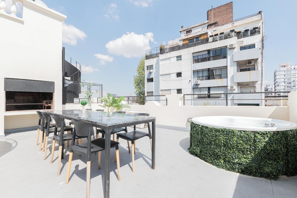 MOT + Villa Thames - Lux House Palermo Soho