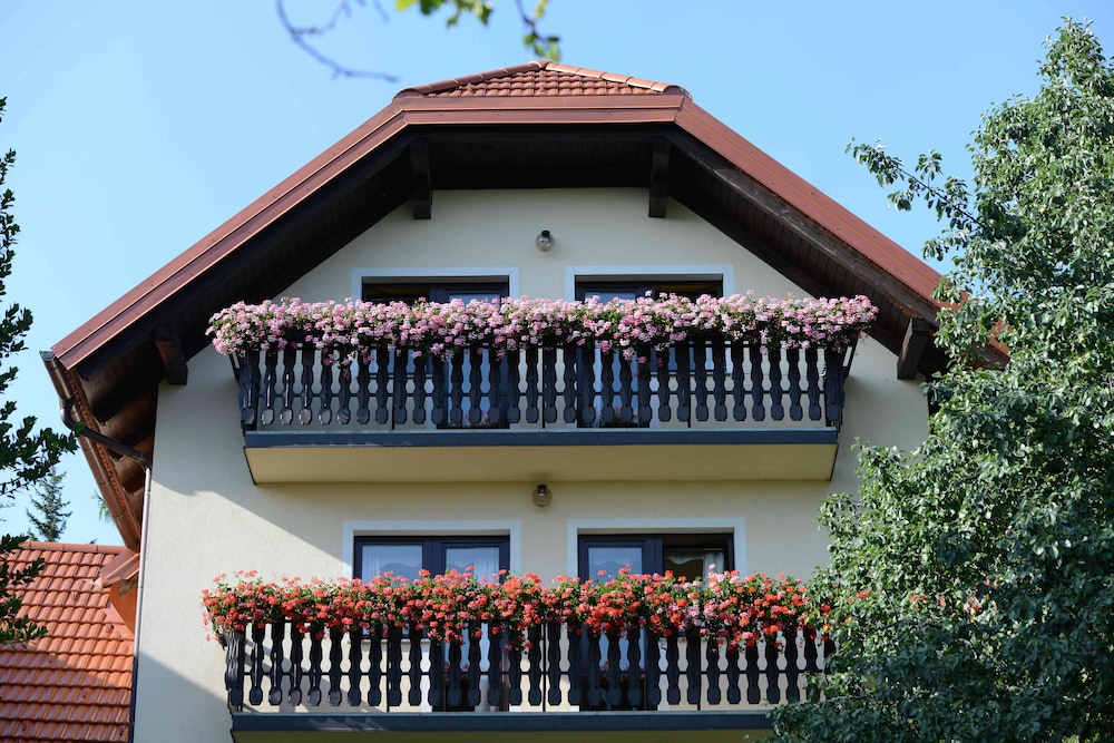 Guest House Koprivnik