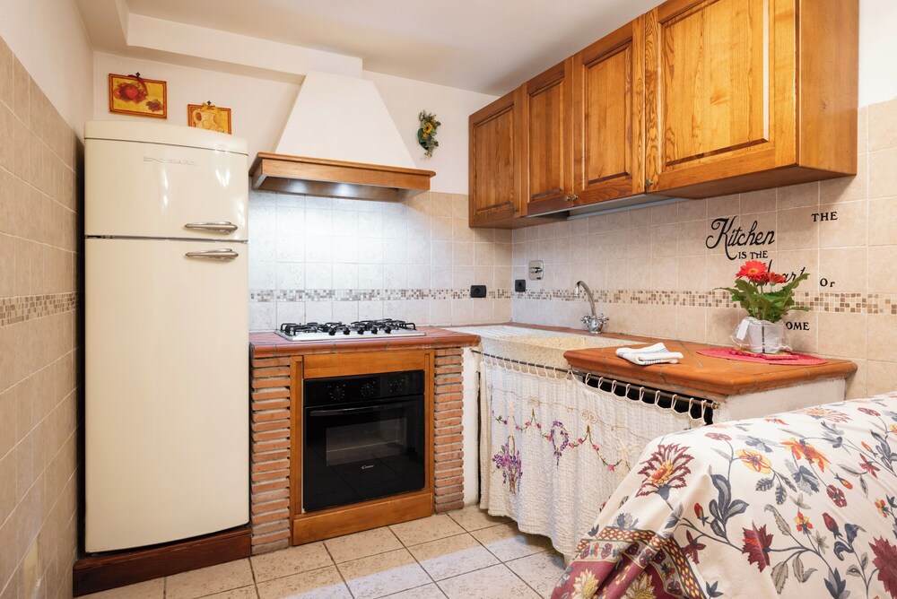 Follonica Apartments