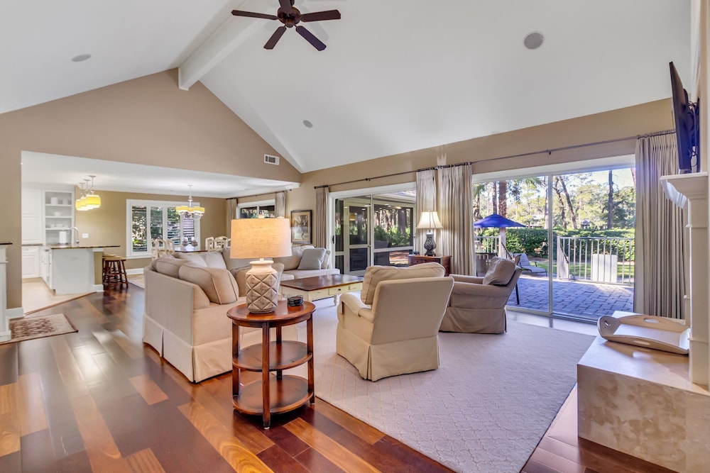 5 Battery Road at The Sea Pines Resort