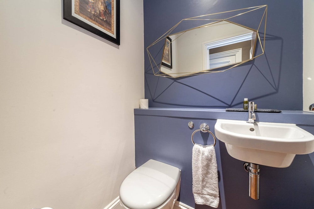 Elegant Chelsea Hideaway