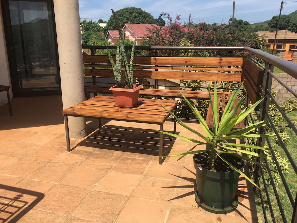 Valley View Lodge