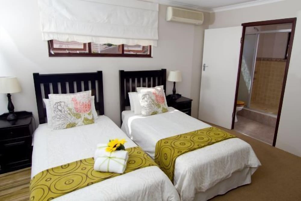 Boma Lodge