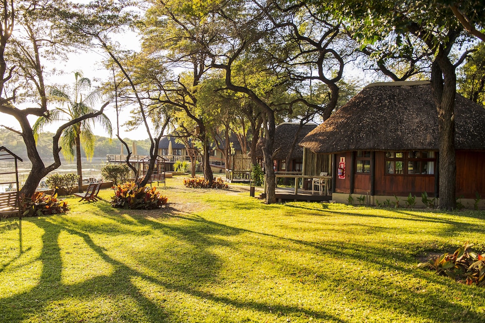 Hakusembe River Camping2Go
