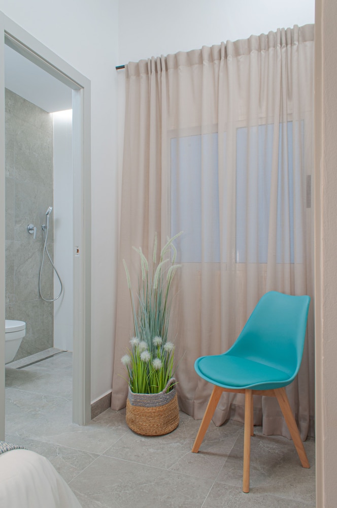 ABAL Apartments - Barrio