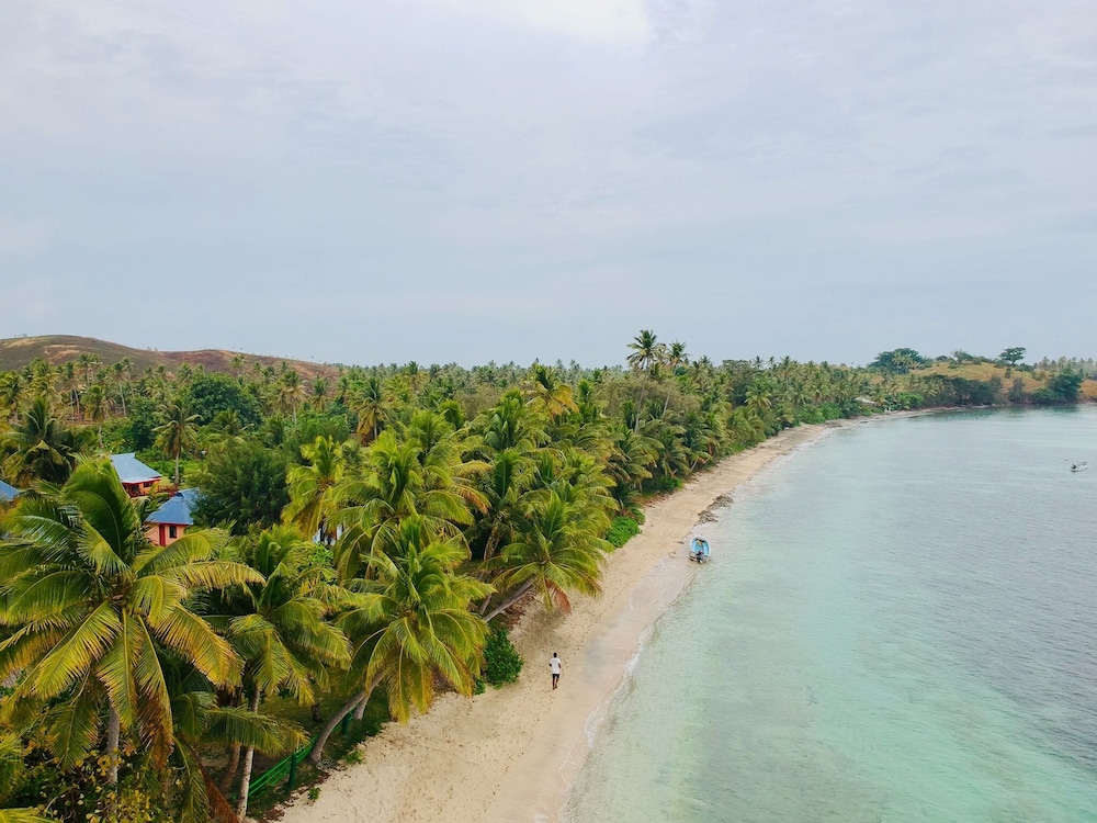 Nabua Lodge Hidden Getaway - view 23