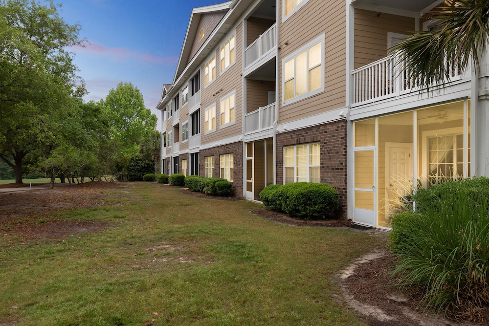 Havens On The Nine 2 Bedroom Condo