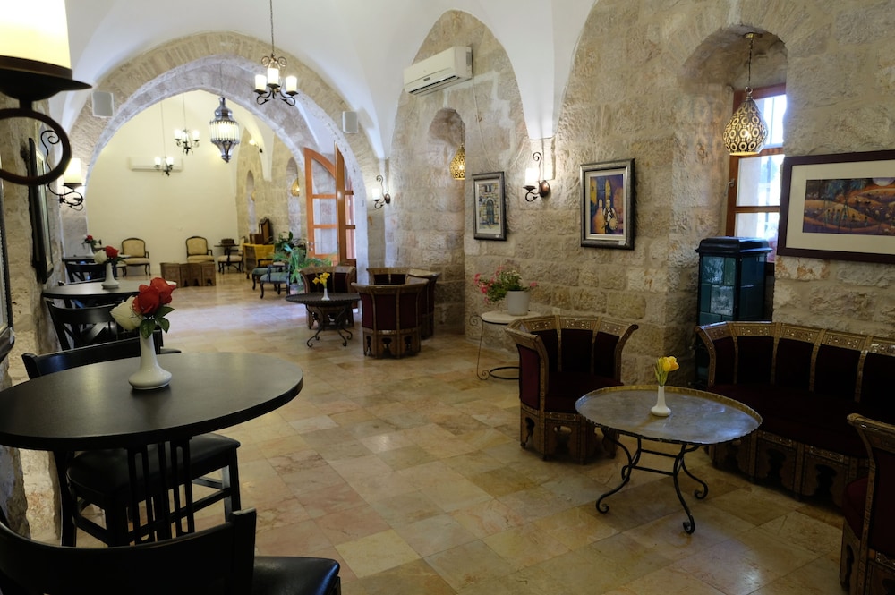 St. George’s Cathedral Pilgrim Guesthouse – Jerusalem