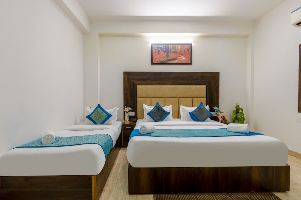 Hotel The Kiara - Complimentary Oneway Airport Transfer
