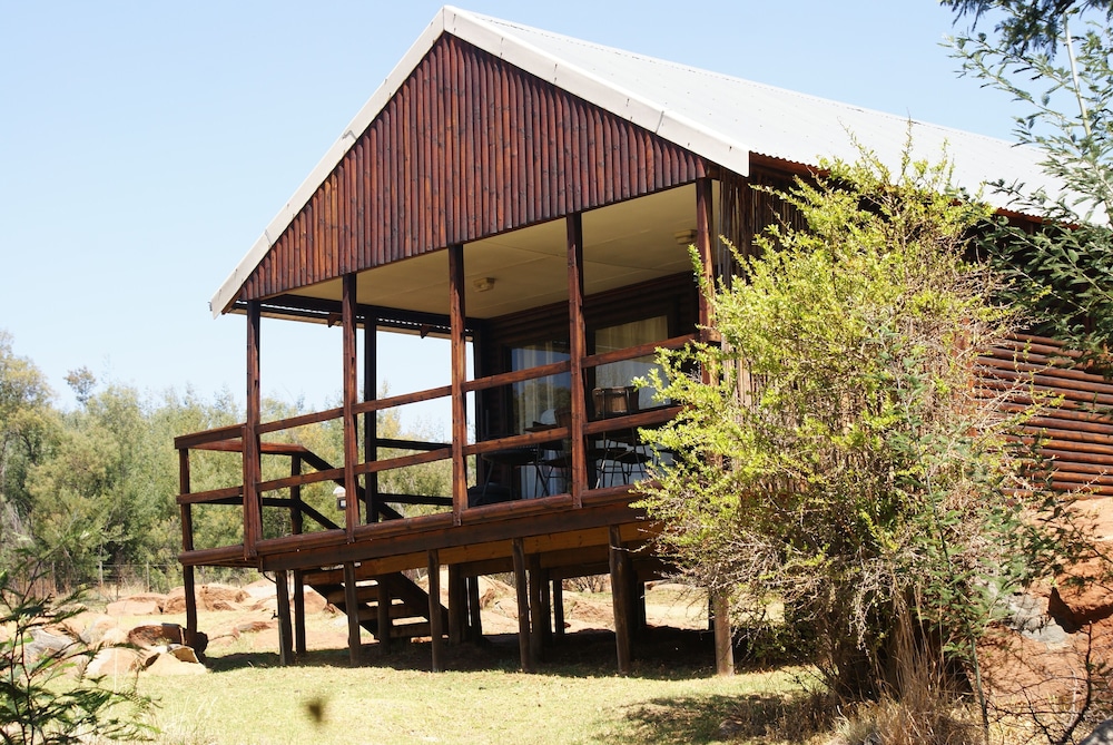 Riverman Cabin Country Lodge view 5