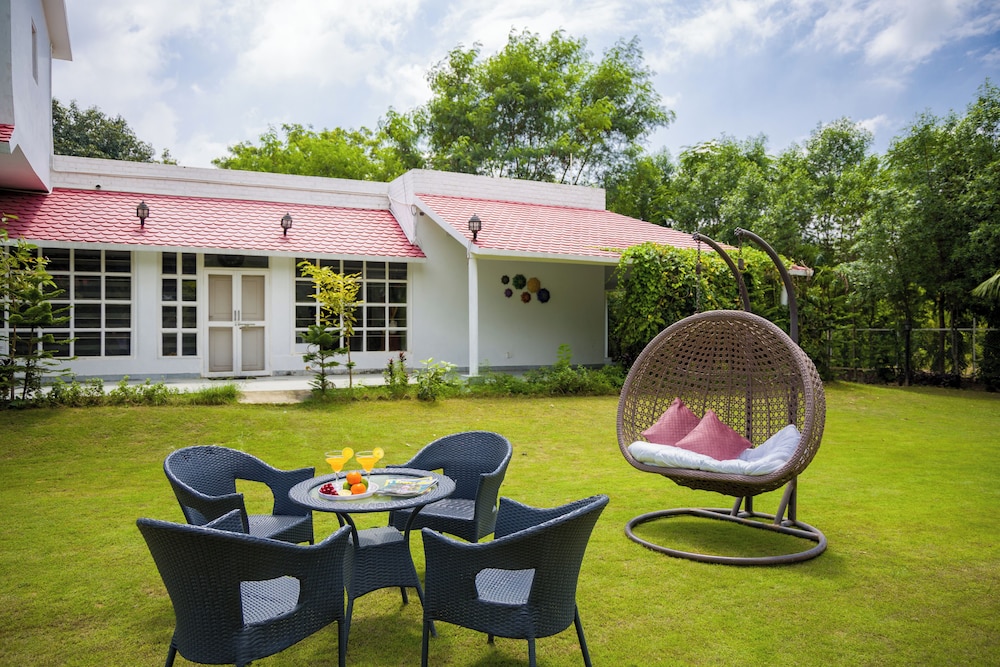 Raha Farms Pet friendly Resort ELIVAAS