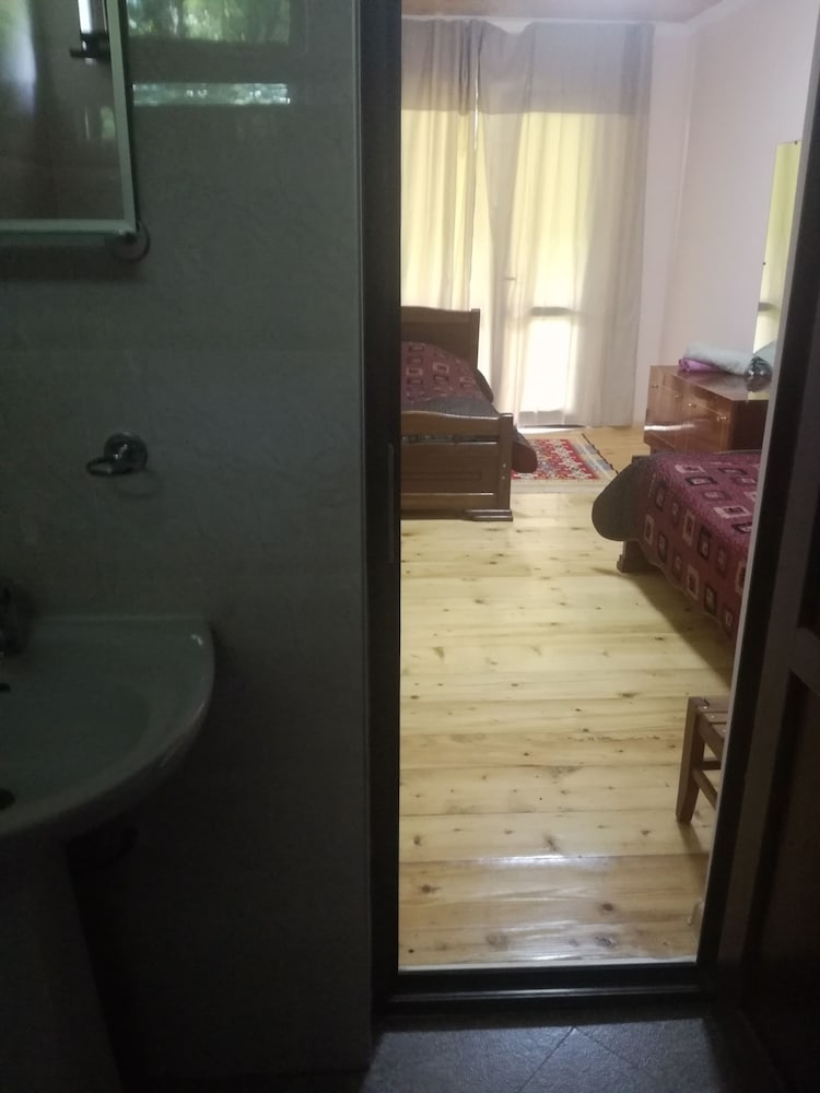 Guest House Dali view 2