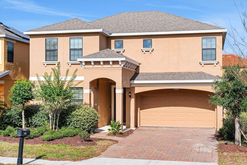 2311vd-providence 5 Bedroom Home
