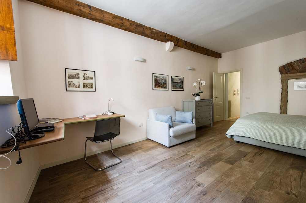 Casa Agli Scrimiari ItalianFlat view 4