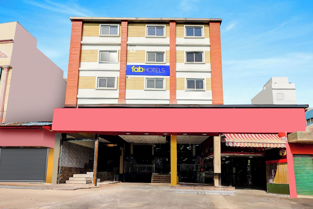 Fabhotel Alfa