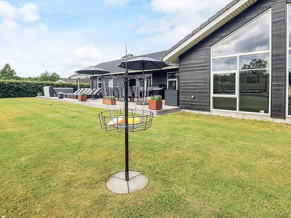 5 Star Holiday Home in Hadsund
