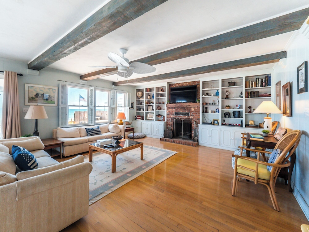 S.O.B. (Sweet Ol' Bill) by Topsail Realty