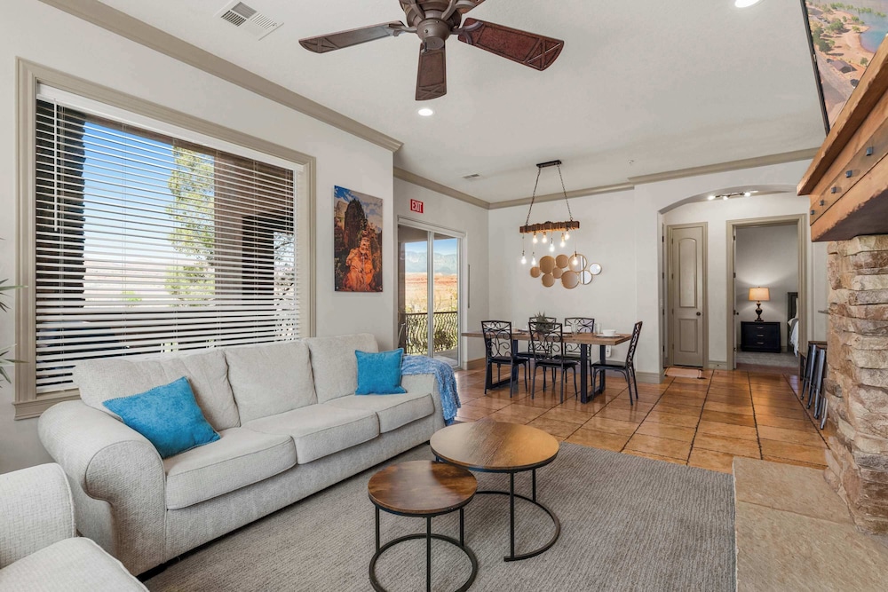 Sunset Vista - Amazing Views - Pet Friendly!