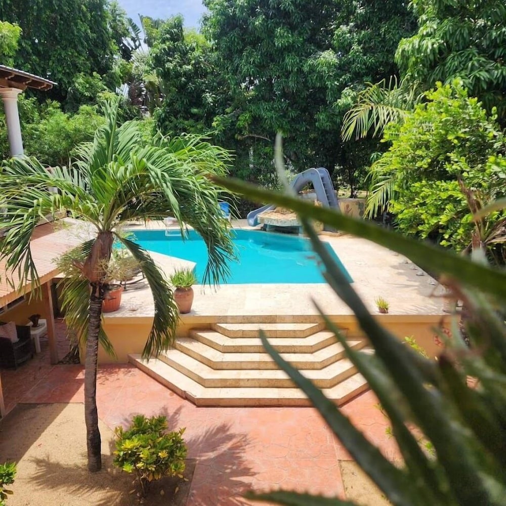 Caribbean Shores Bed & Breakfast