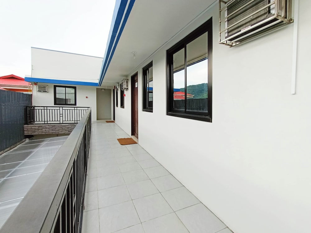 Manzil Anilao B&B 2 bdr apt U4