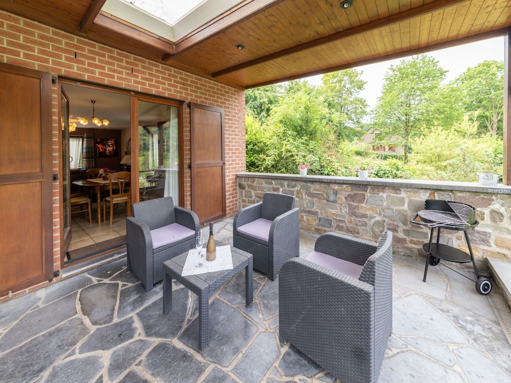 Magnificent Home in Tilf With Garden