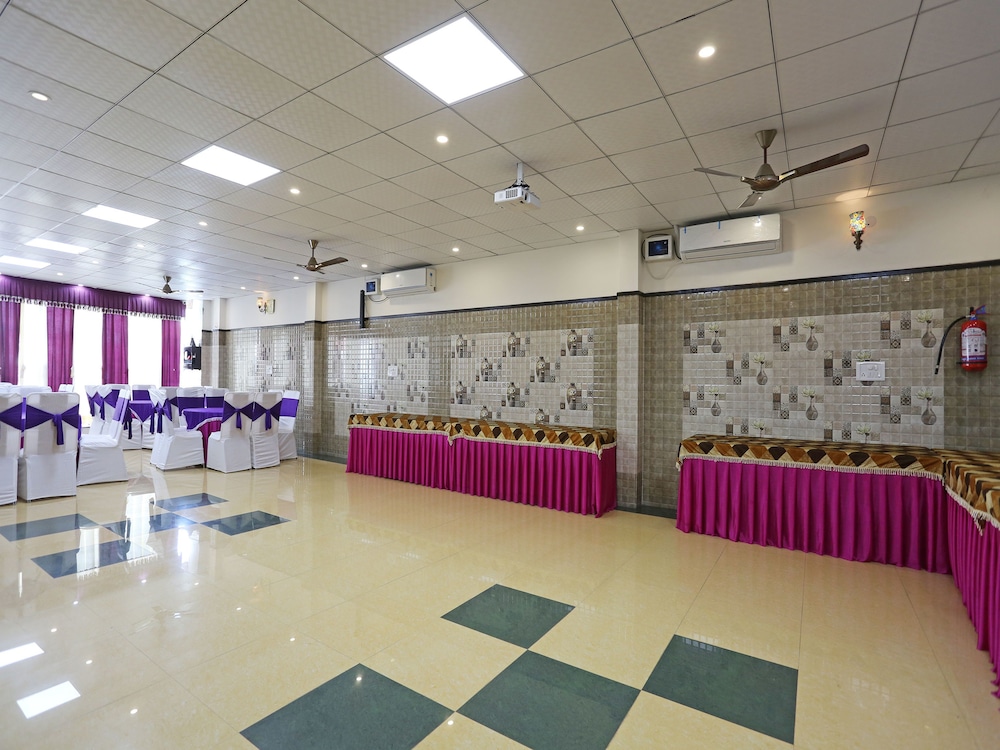 meeting & event spaces