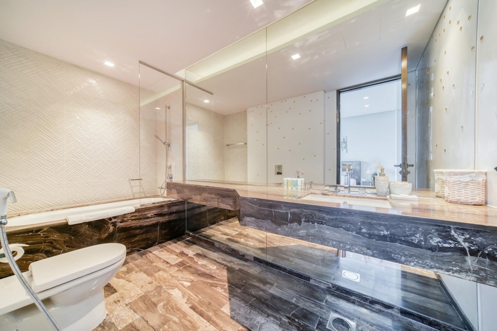 Damac Heights - 5904 - DM